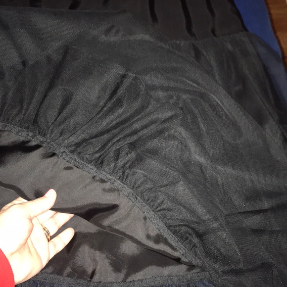 Banana Republic skirt size 10P EUC - Picture 2 of 5